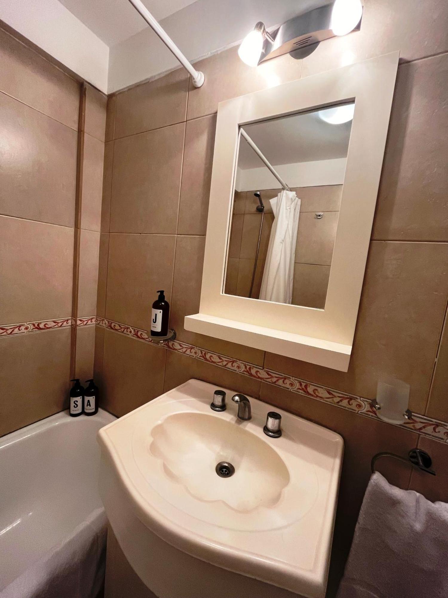Calma Aristobulo Departamento De 2 Ambientes Completamente Equipado A 100 M Del Mar Apartment *
